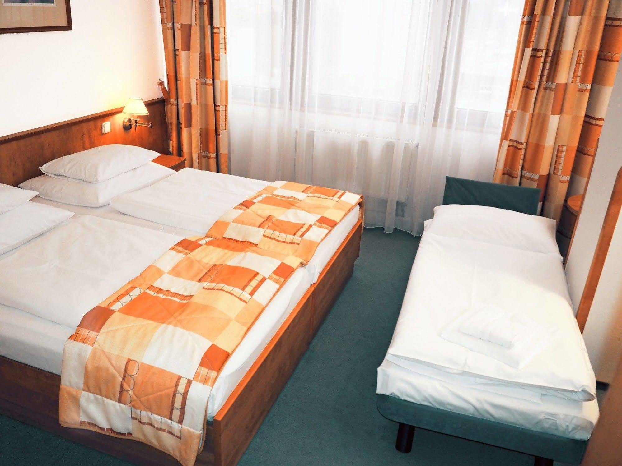 Hotel Vladimir Ústí nad Labem Dış mekan fotoğraf